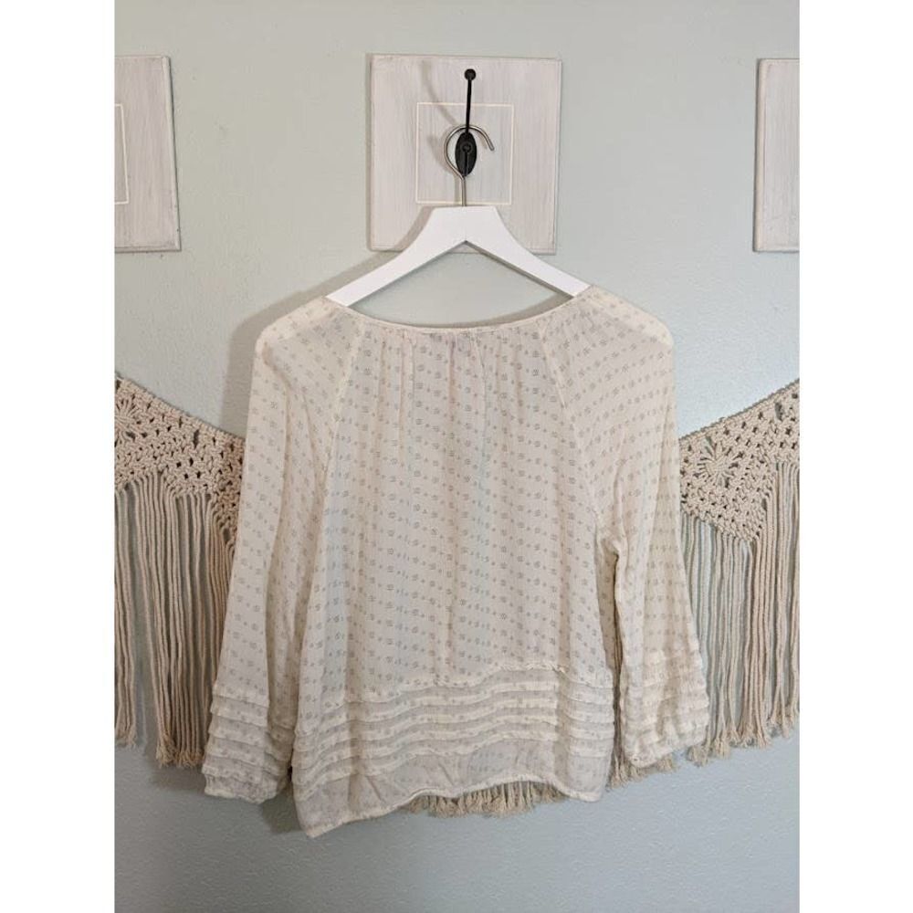 AMERICAN Eagle Ivory Detailed Blouse - Picture 2 of 11